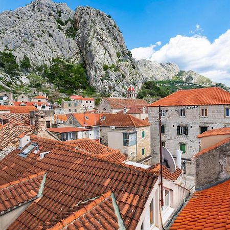 Apartment Ivanka Omis Exterior photo