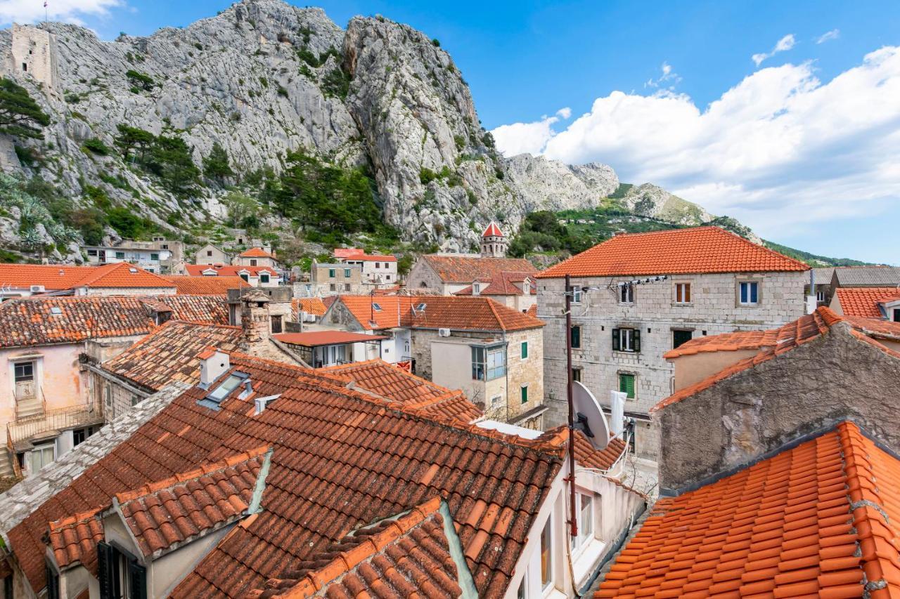 Apartment Ivanka Omis Exterior photo