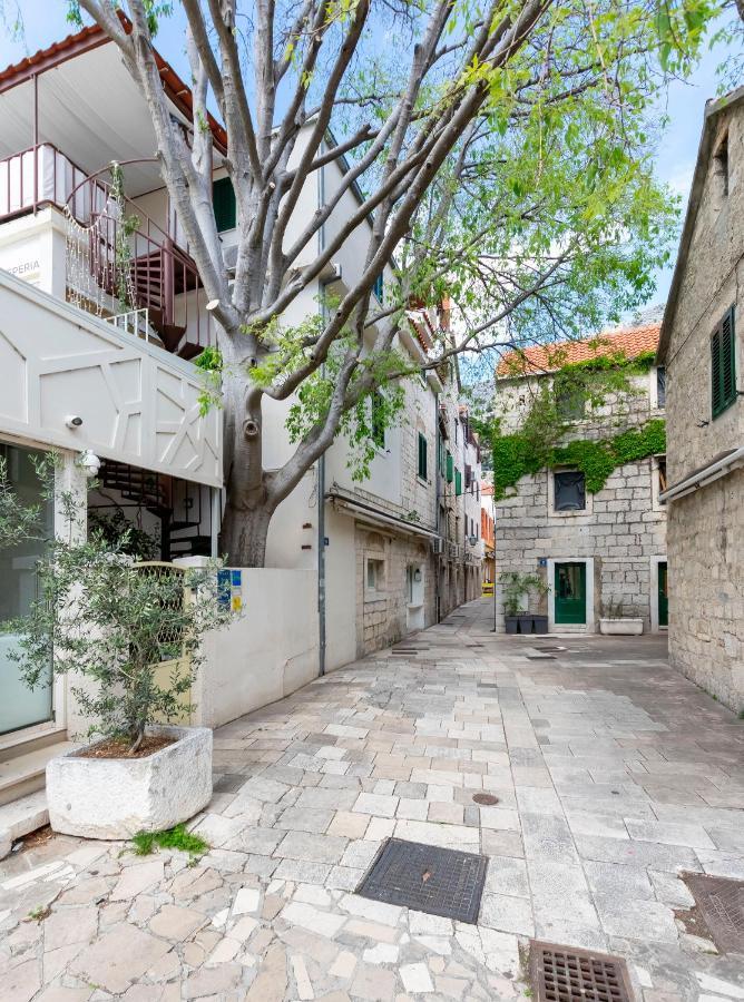 Apartment Ivanka Omis Exterior photo