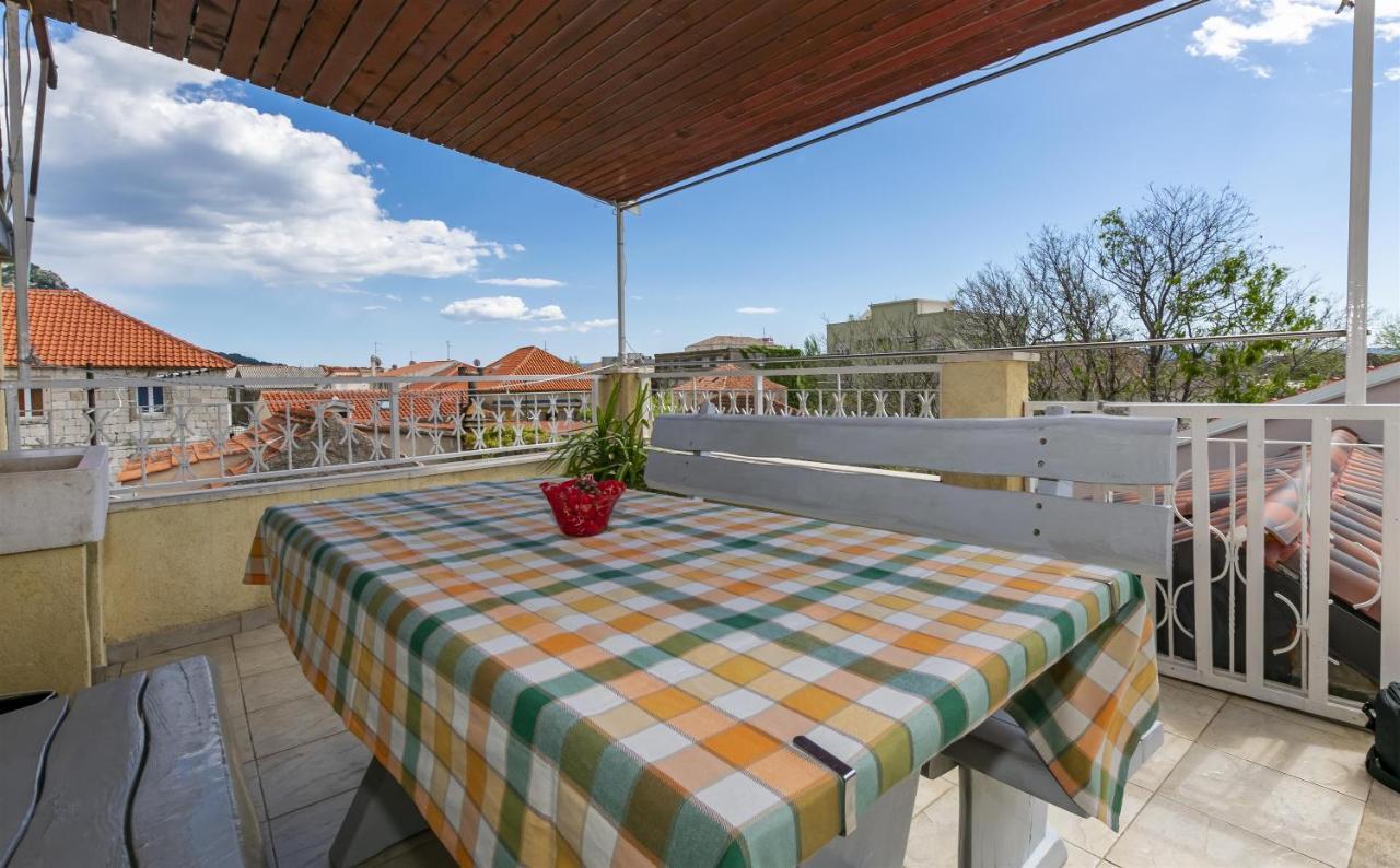 Apartment Ivanka Omis Exterior photo