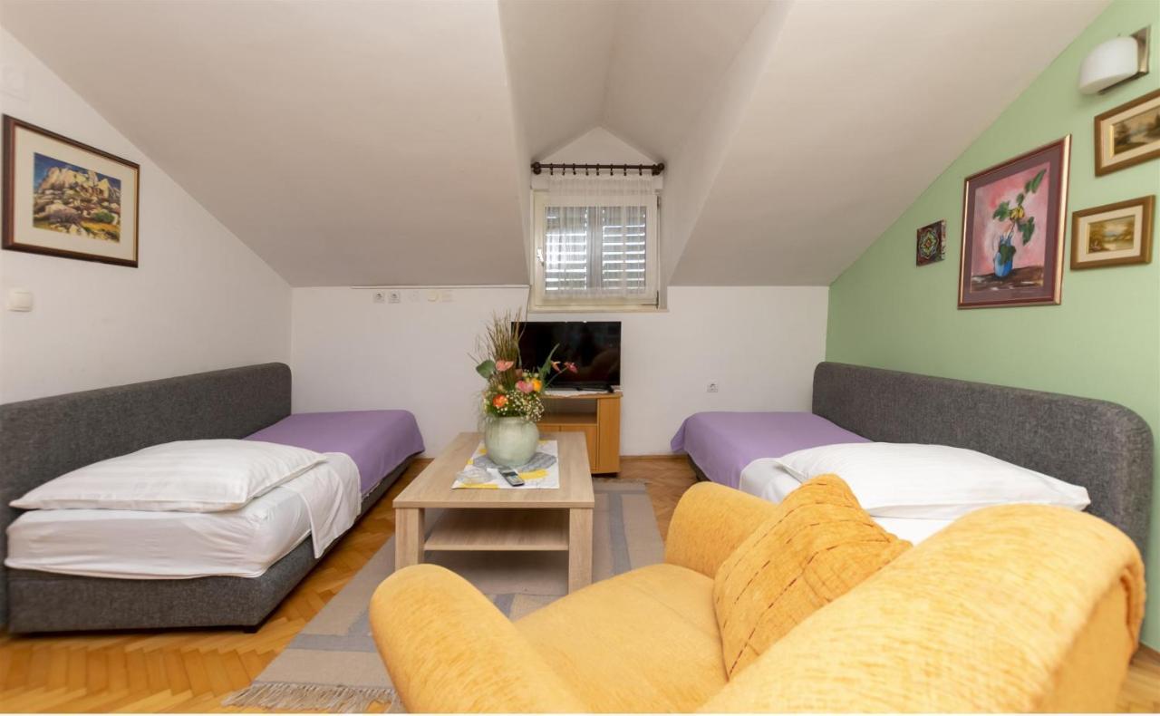 Apartment Ivanka Omis Exterior photo
