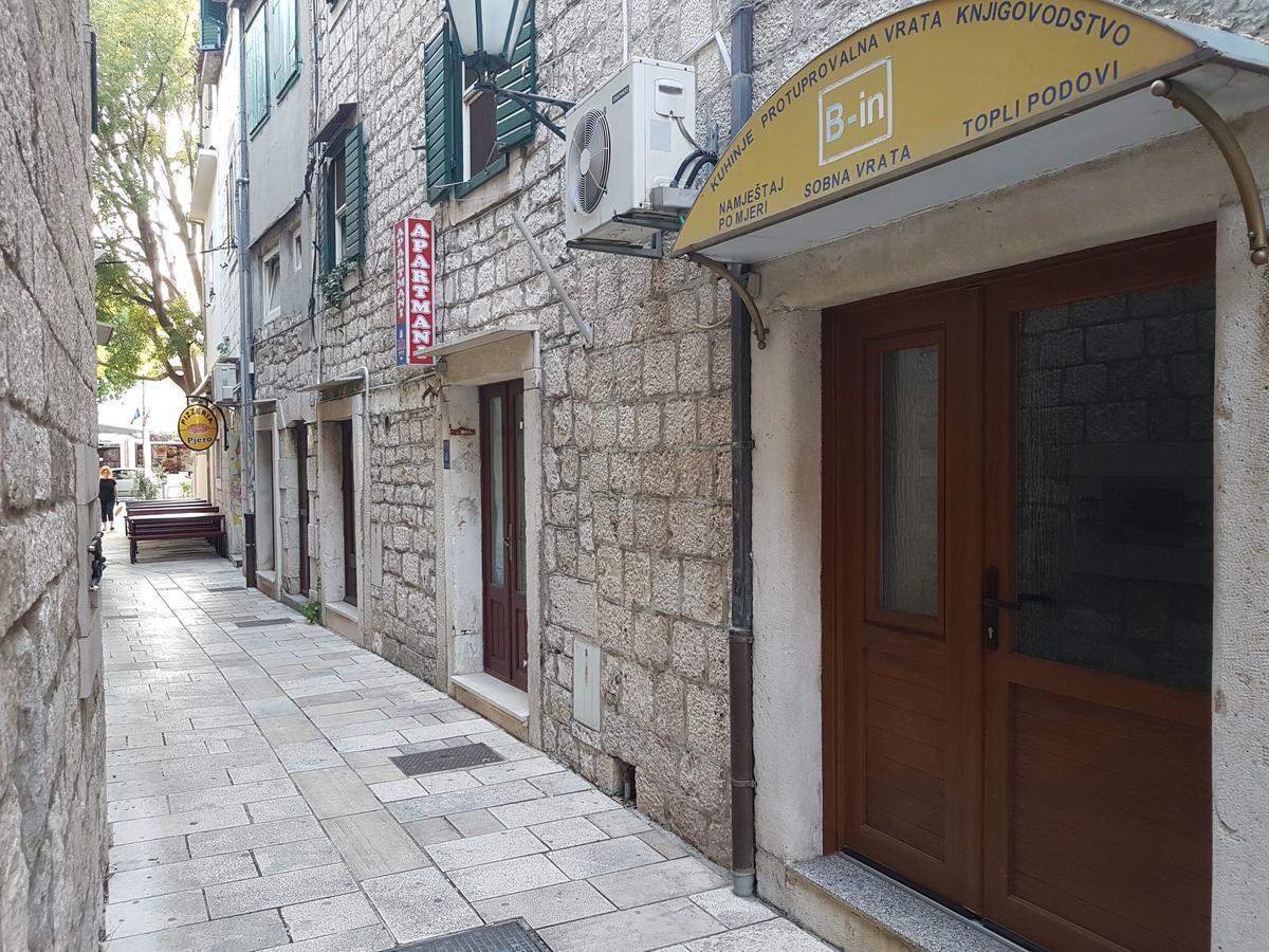 Apartment Ivanka Omis Exterior photo